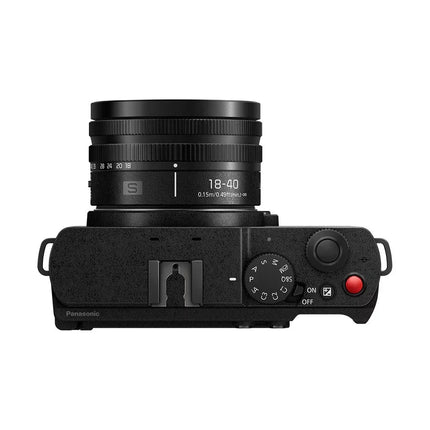Panasonic Lumix DC-S9 (Dark Olive) + Lumix S 18-40mm F/4.5-6.3