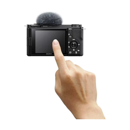 Sony Vlog ZV-E10 + 16-50 mm F / 3.5-5.6 (ZVE10LBDI.EU)
